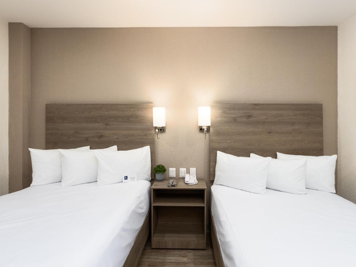 Hotel Mesaluna Short & Long Stay Ciudad Juárez Esterno foto